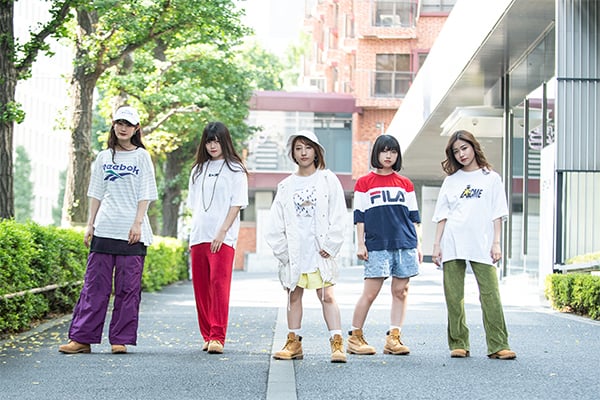 lyrical school「BE KIND REWIND」インタビュー｜5つの個性がビートを刻む ガールズラップの可能性 - 音楽ナタリー 特集・インタビュー
